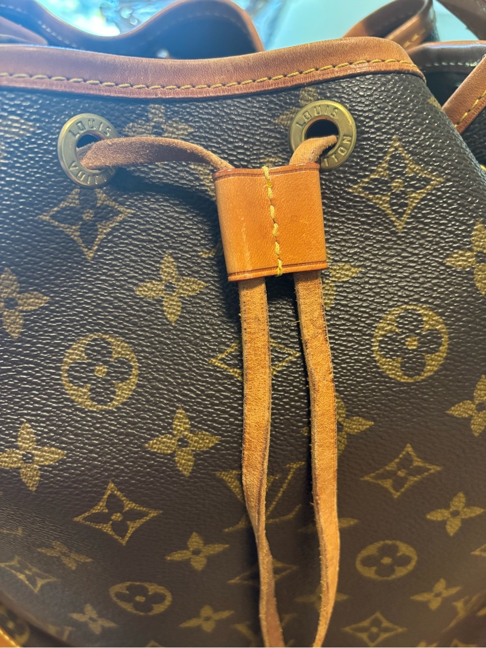 Louis Vuitton Brown petite noe - Picture 4 of 13